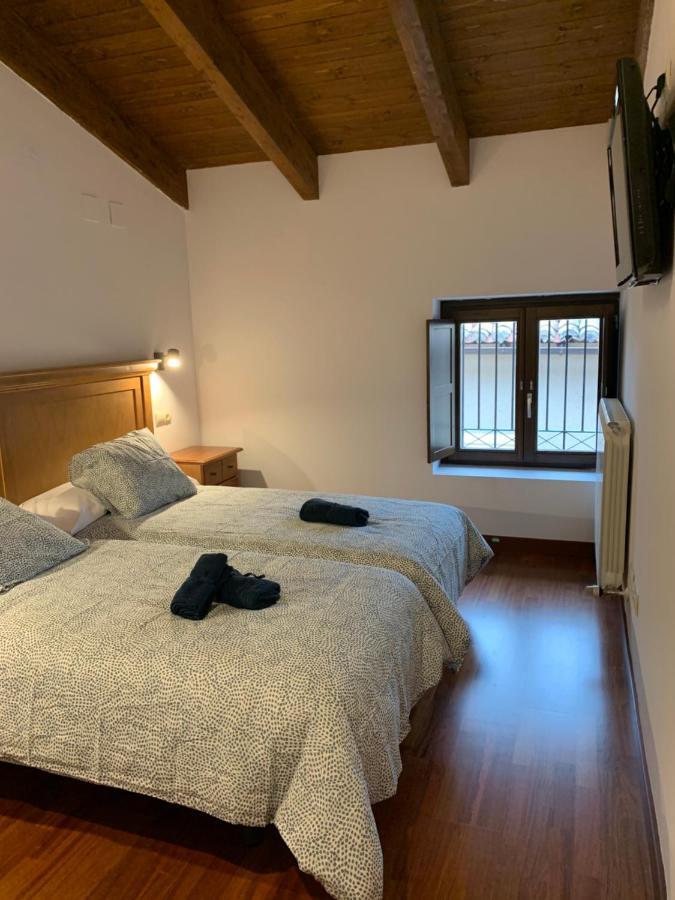 Apartamento Atico Jaca Centro Exterior foto